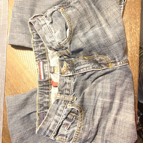 Boys Tommy Hilfiger Jeans - Picture 1 of 3